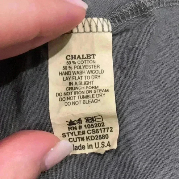 ⭐️ Chalet grey long tank top in size large - Picture 6 of 7